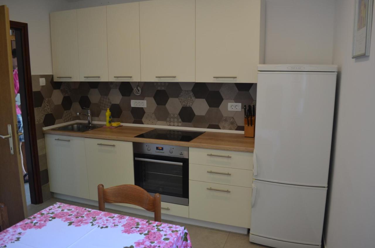 Apartments Mare Malinska Zewnętrze zdjęcie