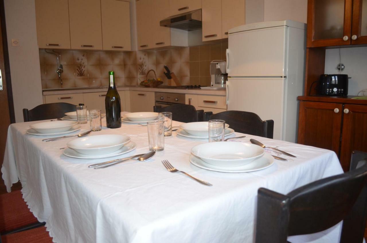 Apartments Mare Malinska Zewnętrze zdjęcie