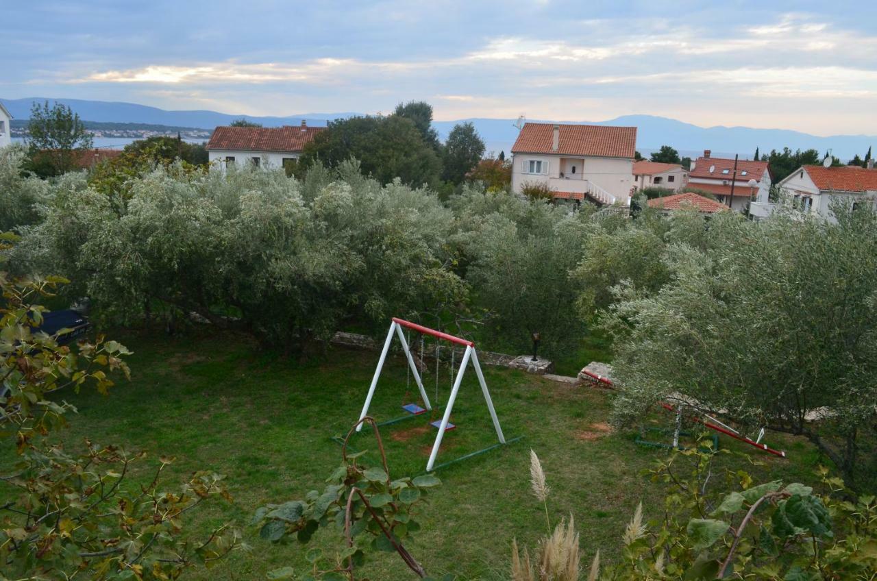 Apartments Mare Malinska Zewnętrze zdjęcie