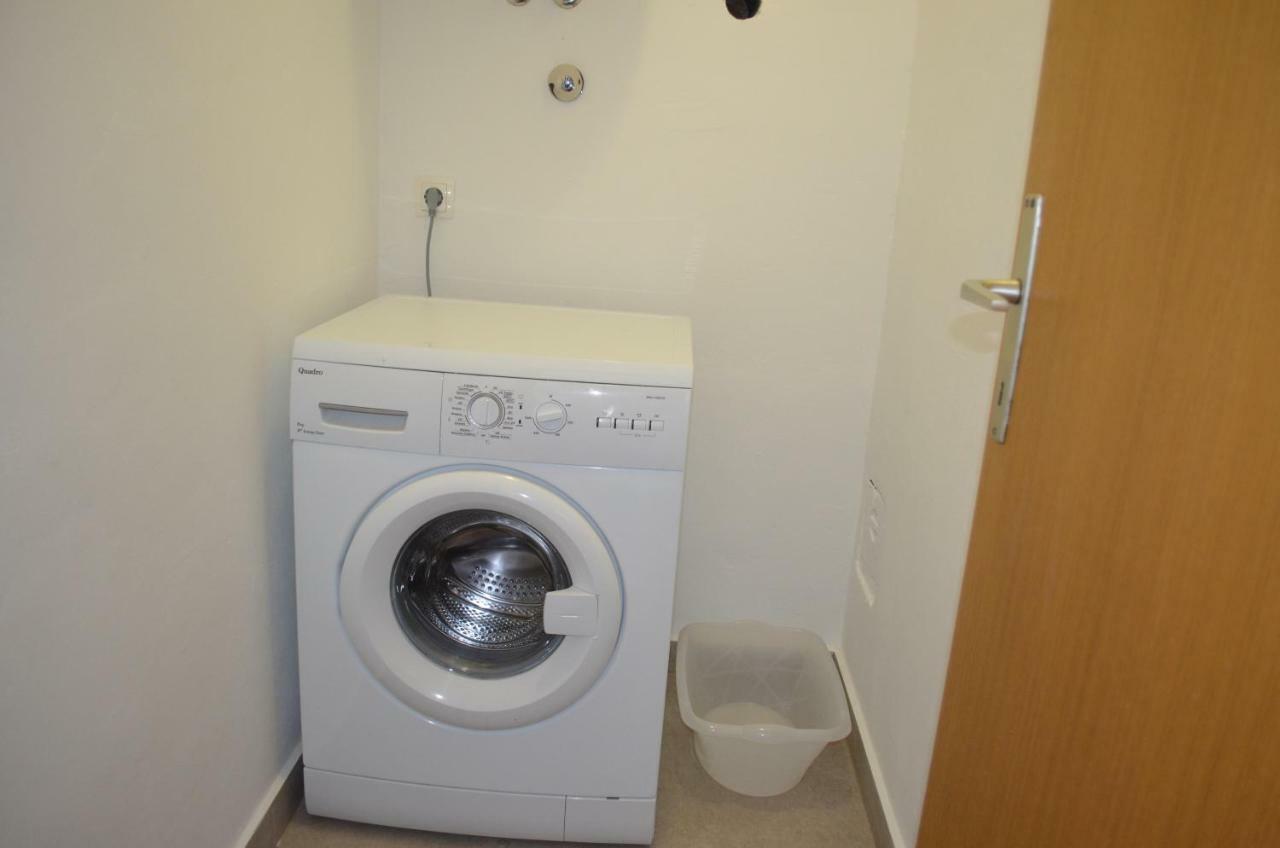 Apartments Mare Malinska Zewnętrze zdjęcie