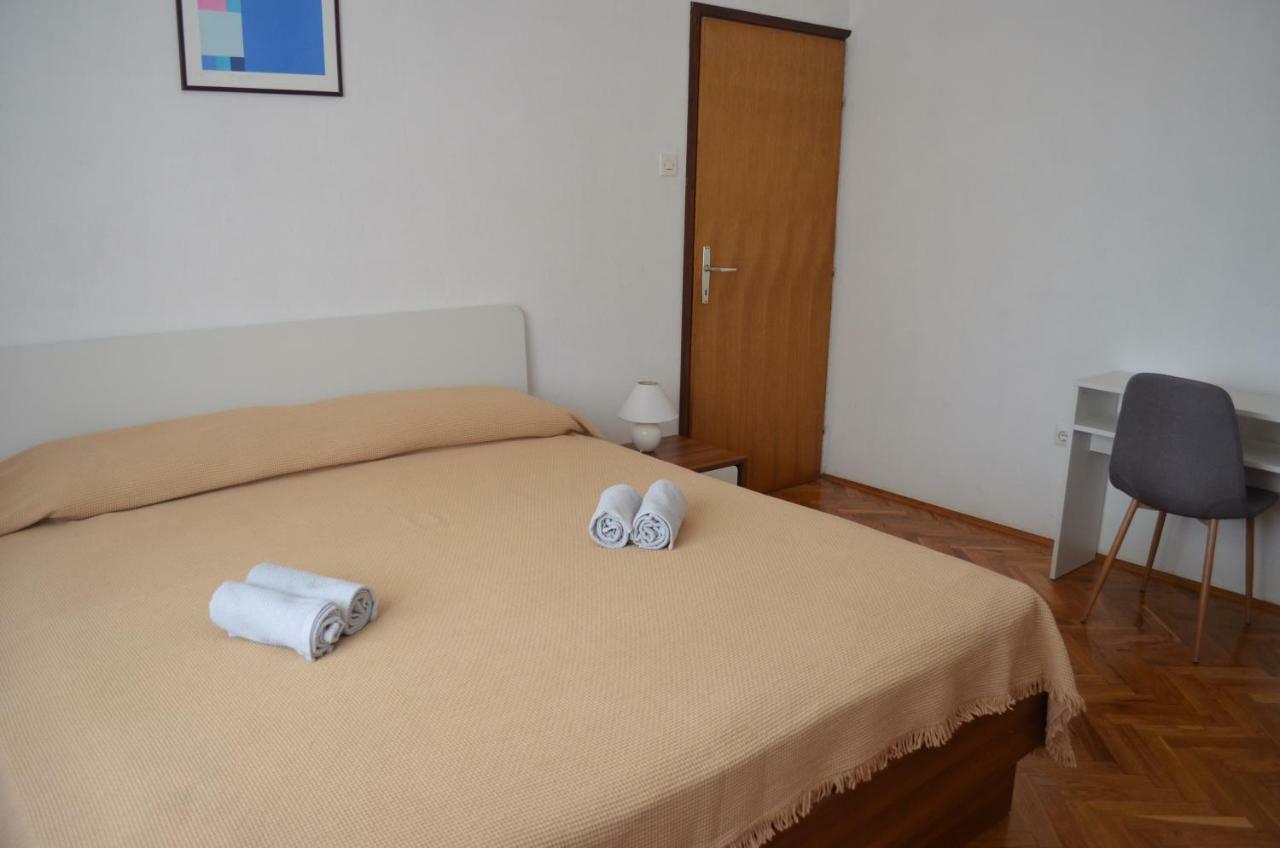 Apartments Mare Malinska Zewnętrze zdjęcie